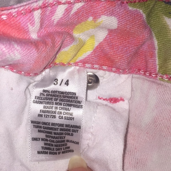 TROPICAL SUMMER FLOWER PRINT AERO SHORTS - Picture 4 of 4